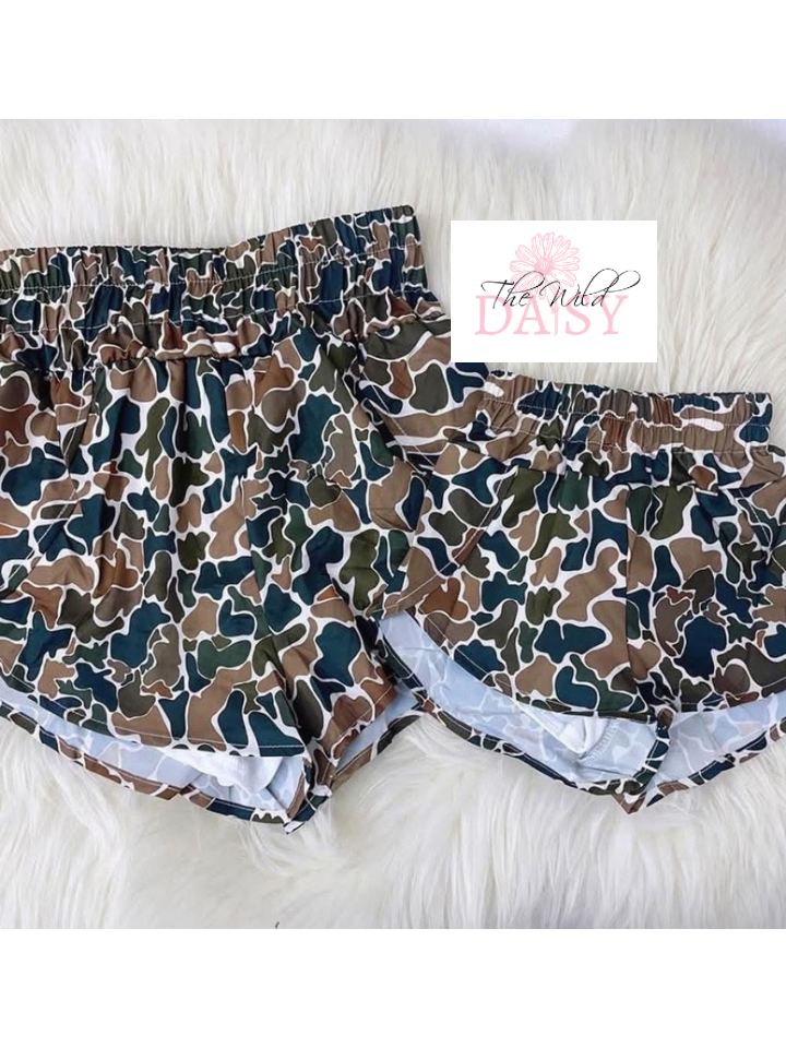 Duck Camo Shorts - Adult